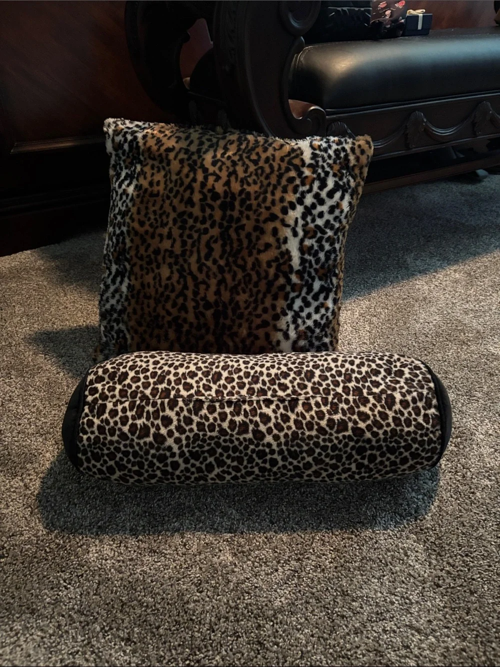 Leopard matching pillows